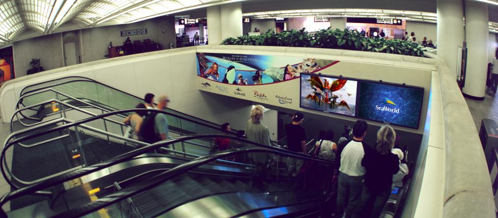 mco airport bag claim escalator